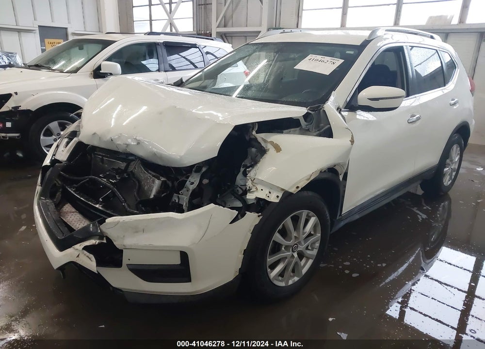 2018 NISSAN ROGUE SV VIN: KNMAT2MT6JP583565