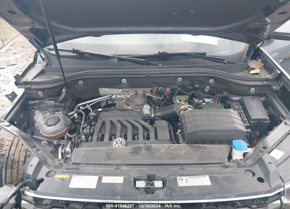 2019 VOLKSWAGEN ATLAS 3.6L V6 SE W/TECHNOLOGY R-LINE VIN: 1V2YR2CA7KC546917