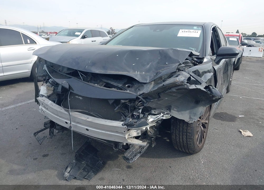 2019 TOYOTA CAMRY SE VIN: 4T1B11HK6KU712862