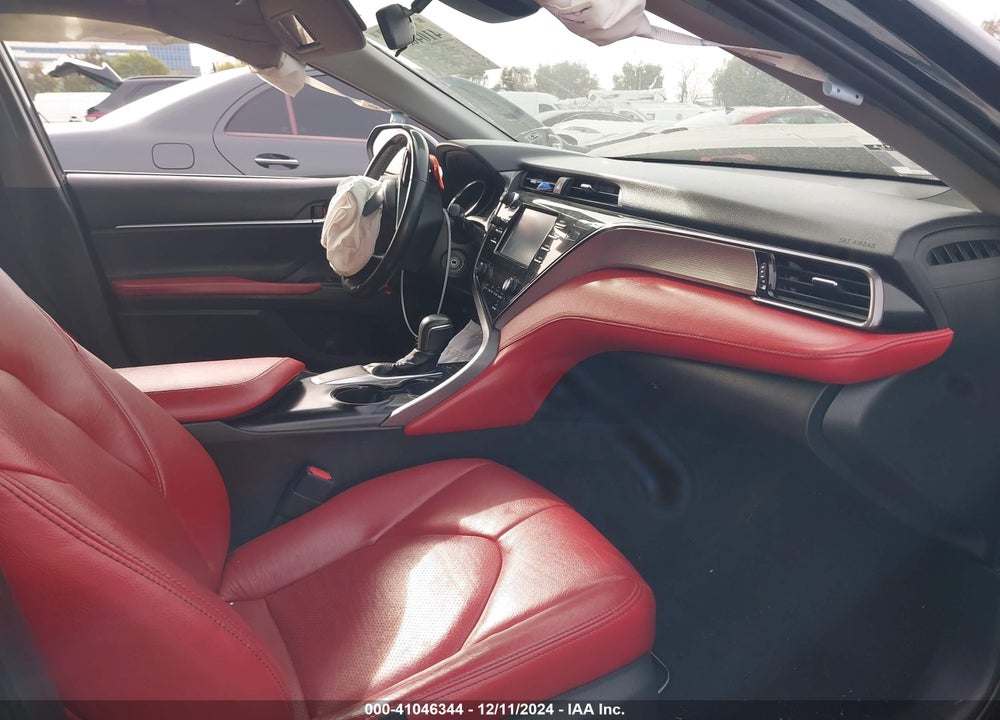 2019 TOYOTA CAMRY SE VIN: 4T1B11HK6KU712862