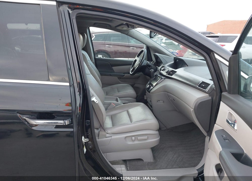 2015 HONDA ODYSSEY TOURING/TOURING ELITE VIN: 5FNRL5H90FB008611