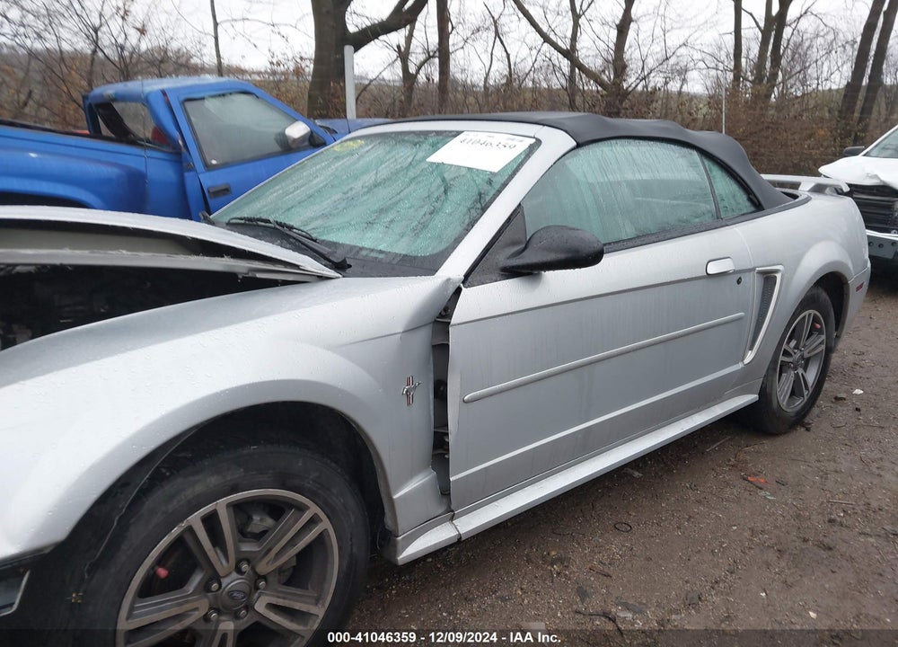 2003 FORD MUSTANG VIN: 1FAFP44483F386832