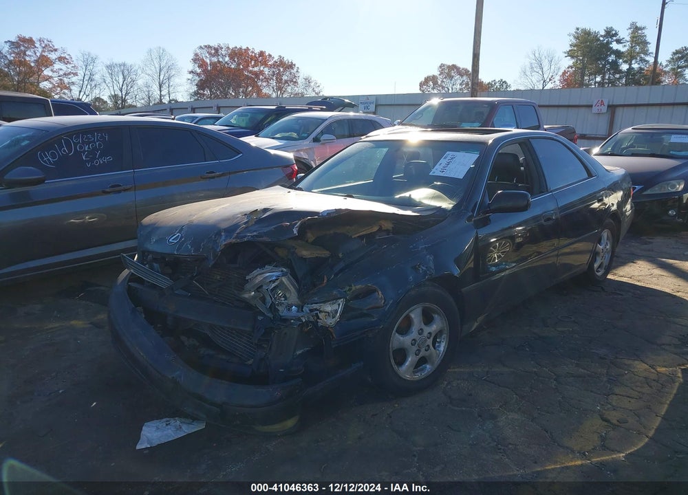 1998 LEXUS ES 300 VIN: JT8BF28G7W5013875