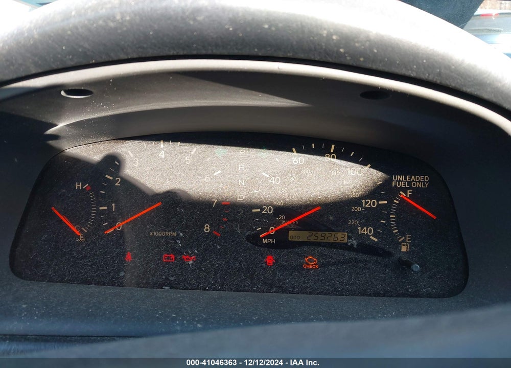 1998 LEXUS ES 300 VIN: JT8BF28G7W5013875