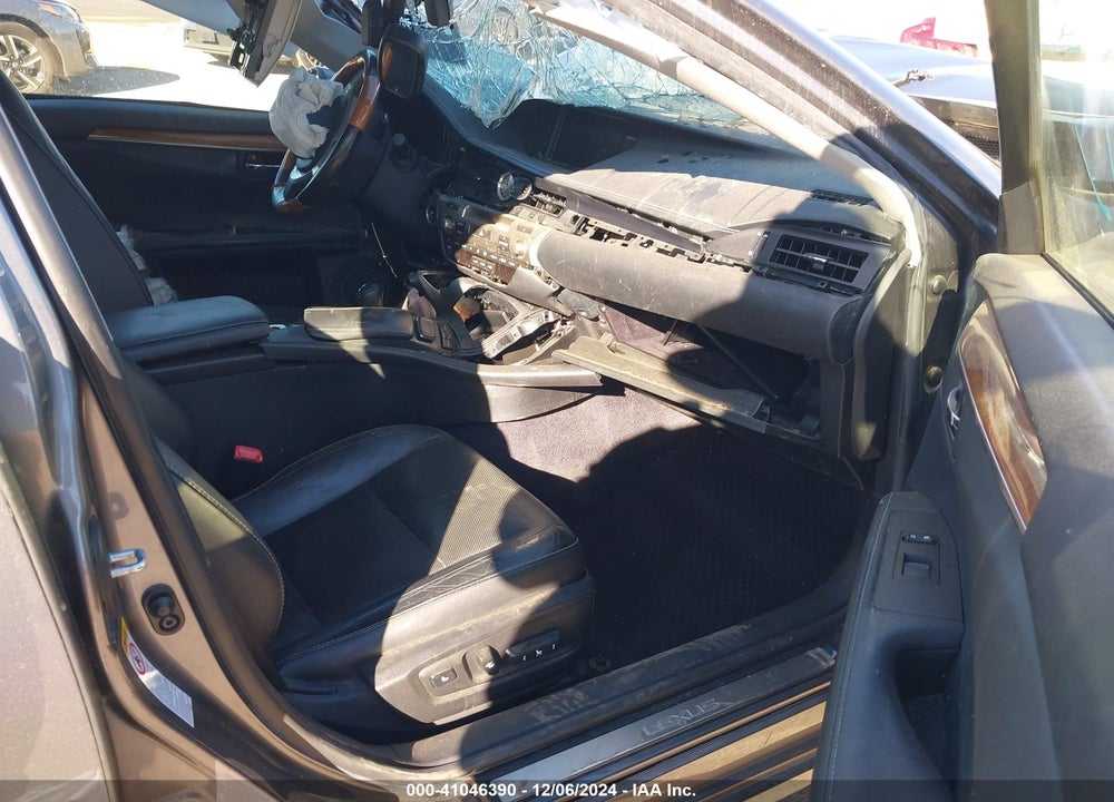 2015 LEXUS ES 300H VIN: JTHBW1GG6F2093408