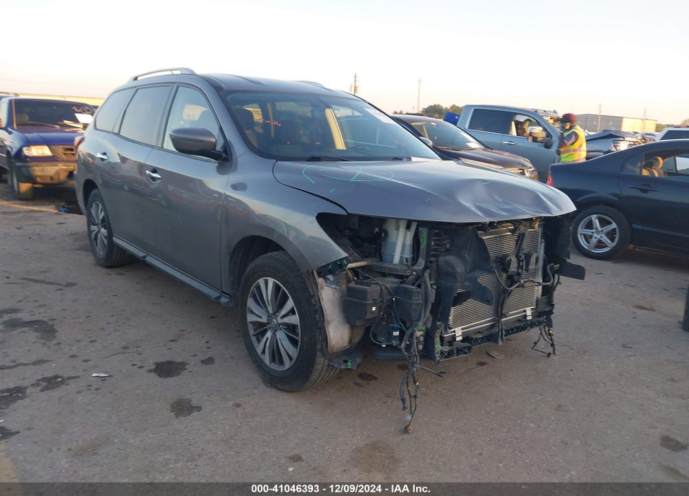 2018 NISSAN PATHFINDER SV VIN: 5N1DR2MM8JC607808