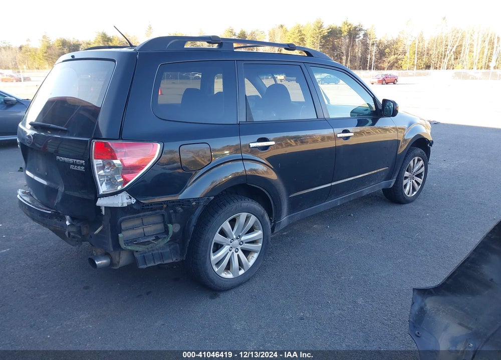 2012 SUBARU FORESTER 2.5X PREMIUM VIN: JF2SHADC6CG443150