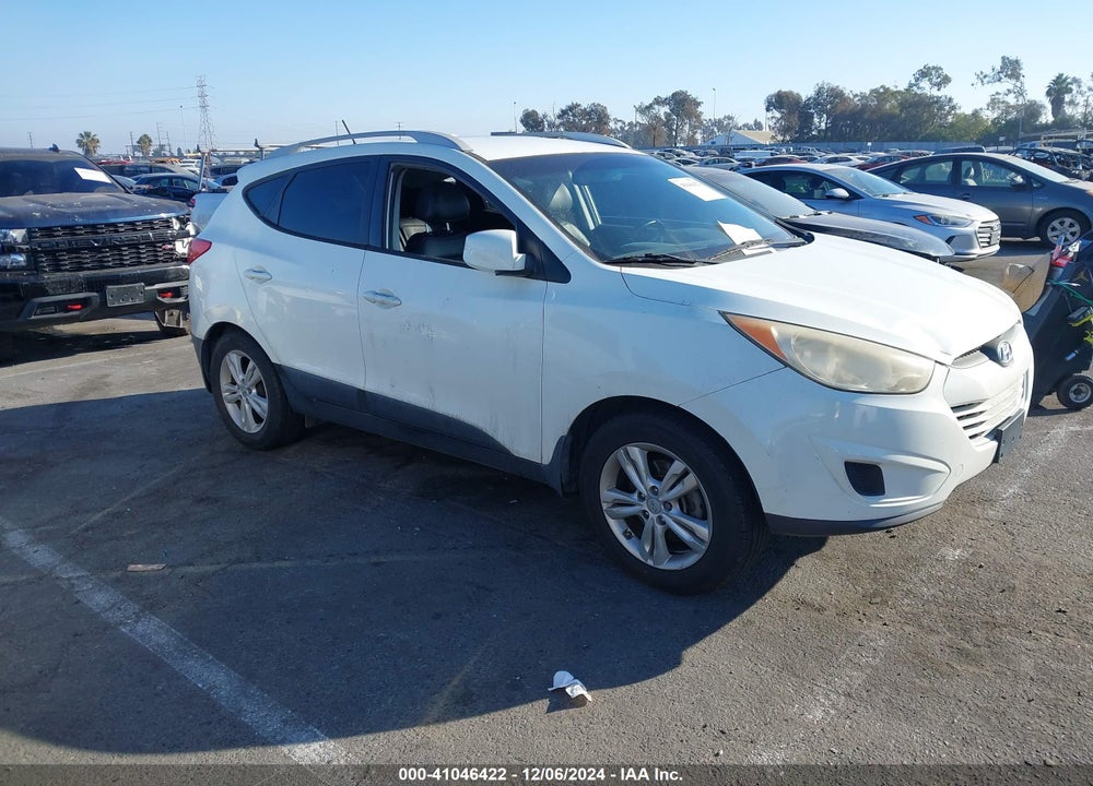 2011 HYUNDAI TUCSON GLS VIN: KM8JUCAC5BU211320