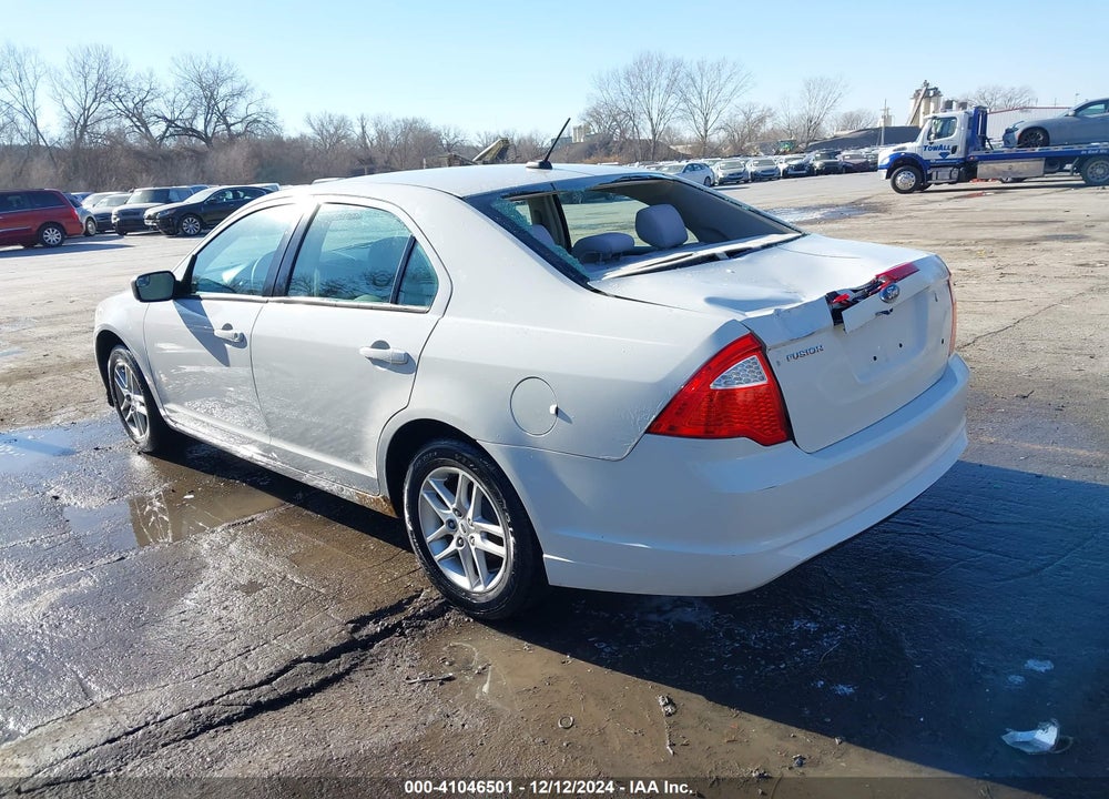 2011 FORD FUSION S VIN: 3FAHP0GA4BR279720
