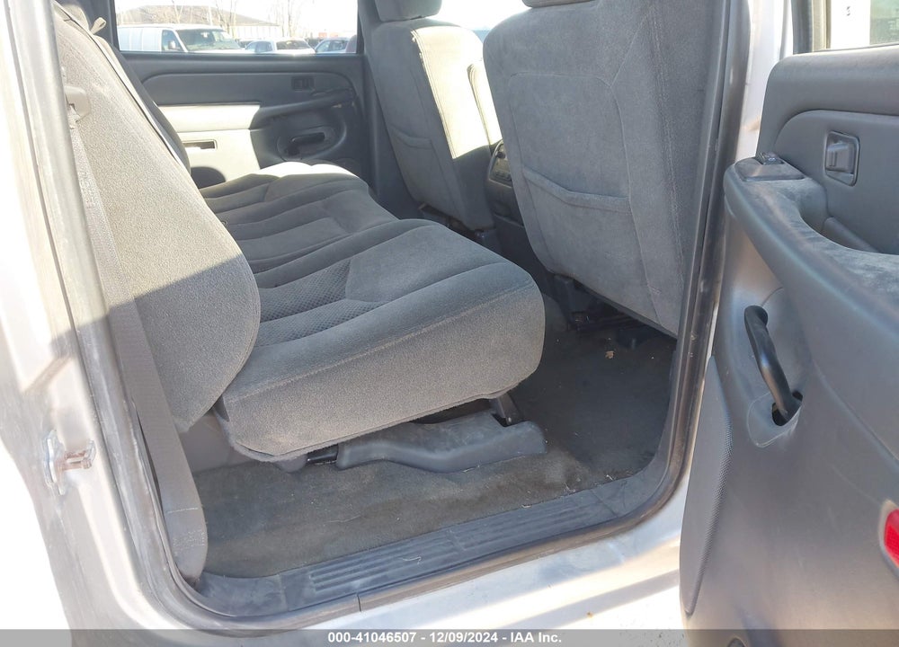 2005 CHEVROLET SILVERADO 1500 Z71 VIN: 2GCEK13T151256817