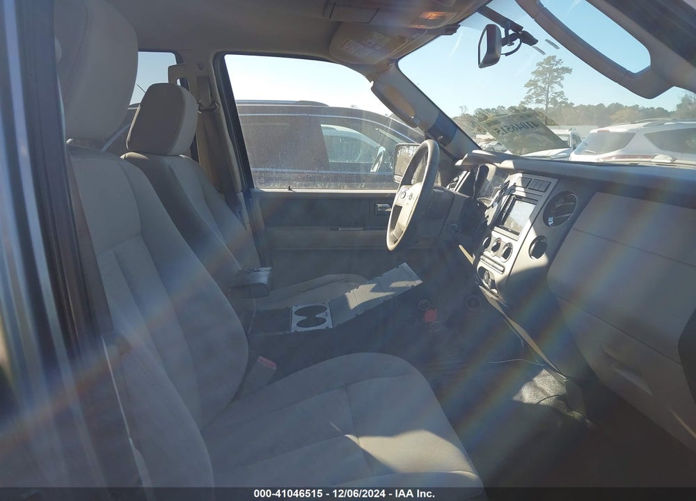 2008 FORD EXPEDITION XLT VIN: 1FMFU165X8LA81196
