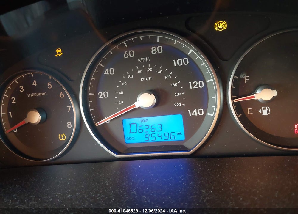 2011 HYUNDAI SANTA FE GLS VIN: 5XYZG3AB3BG018820