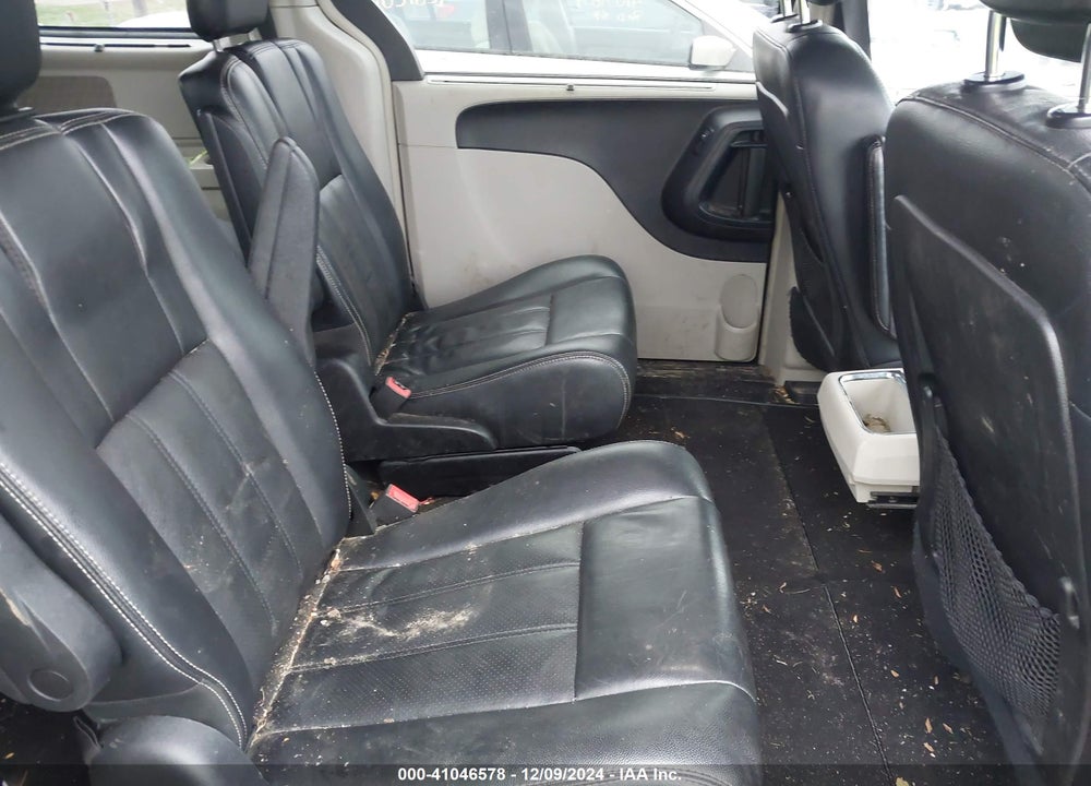 2011 CHRYSLER TOWN & COUNTRY TOURING-L VIN: 2A4RR8DG8BR798978