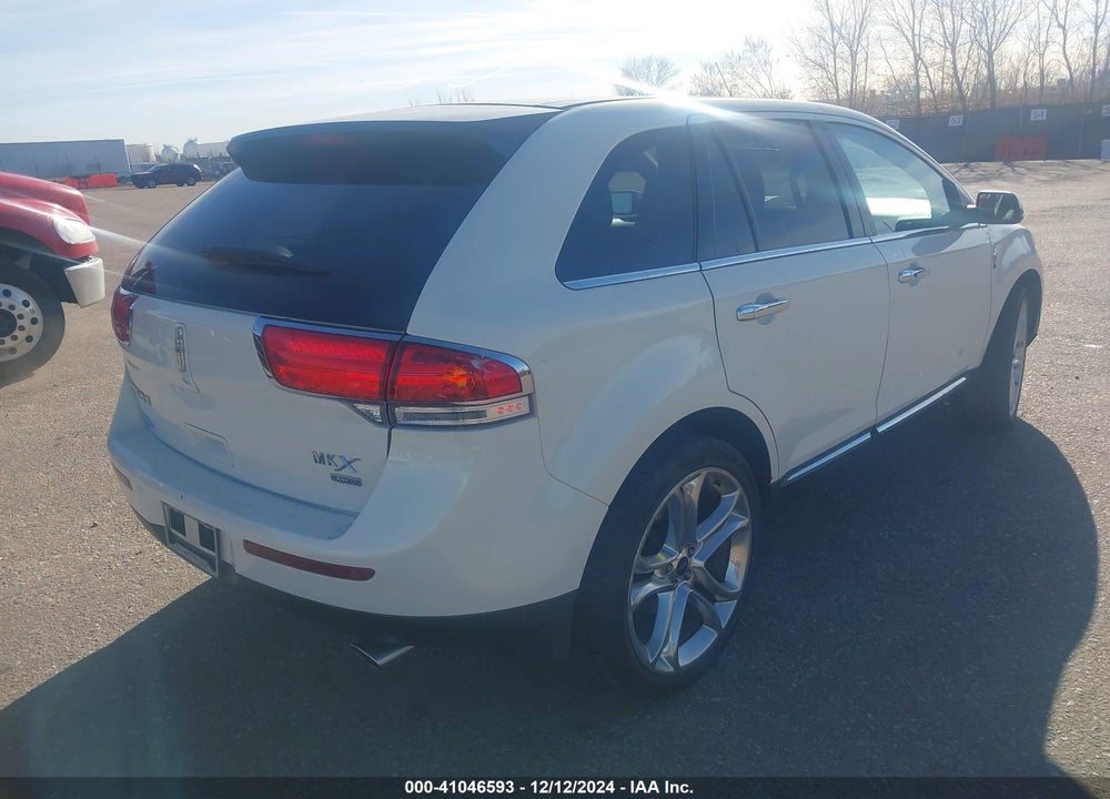 2013 LINCOLN MKX VIN: 2LMDJ8JK0DBL21702