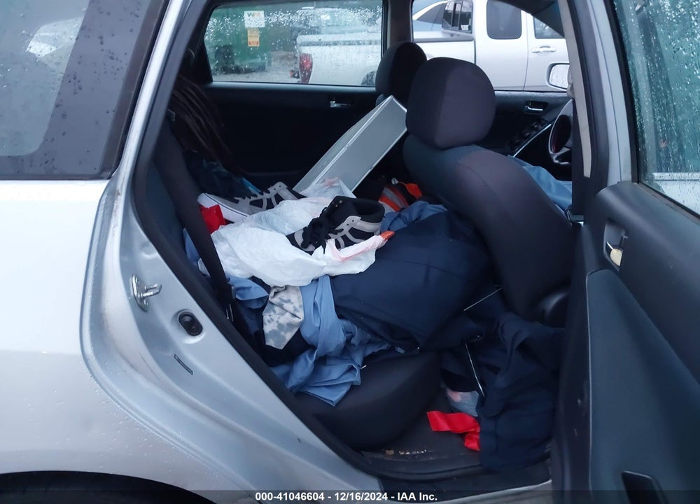 2005 TOYOTA MATRIX/XR VIN: 2T1KR32E65C338704