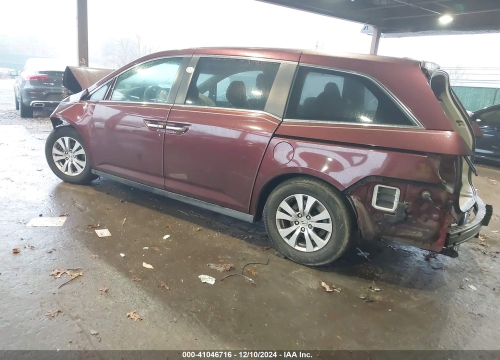 2016 HONDA ODYSSEY SE VIN: 5FNRL5H32GB156580