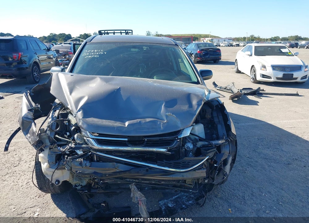 2011 HONDA CR-V EX VIN: 5J6RE4H50BL095445
