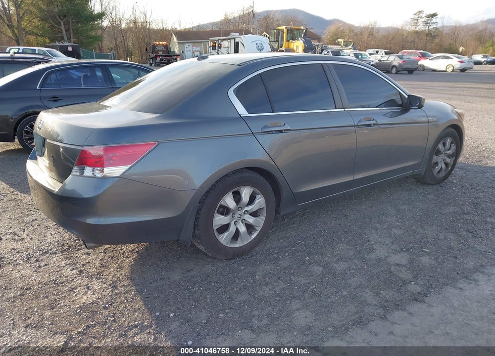 2008 HONDA ACCORD 2.4 EX-L VIN: 1HGCP26888A041582