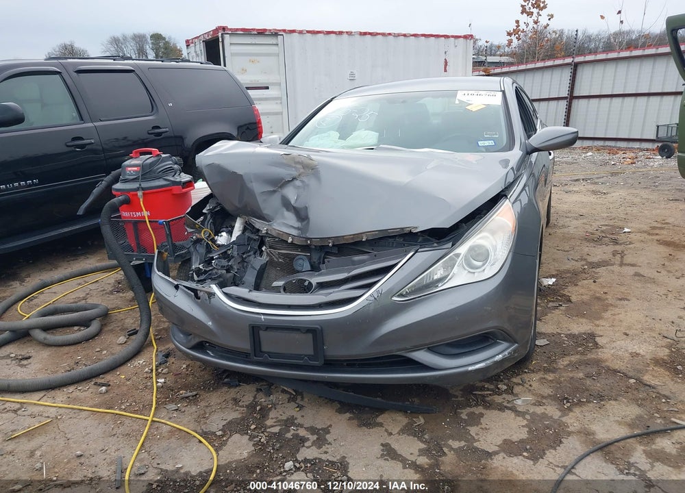 2013 HYUNDAI SONATA GLS VIN: 5NPEB4AC7DH726771