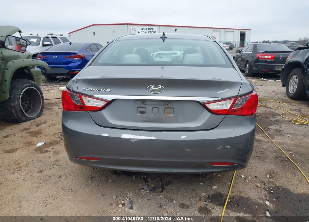 2013 HYUNDAI SONATA GLS VIN: 5NPEB4AC7DH726771
