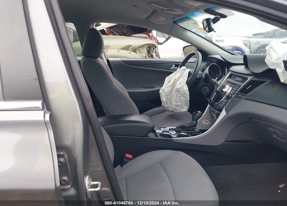 2013 HYUNDAI SONATA GLS VIN: 5NPEB4AC7DH726771