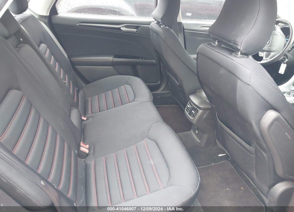 2015 FORD FUSION SE VIN: 3FA6P0H7XFR255843