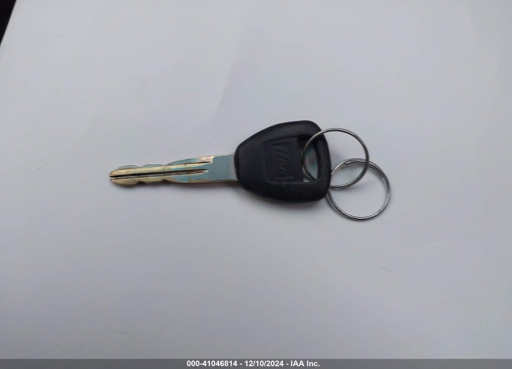 2002 HONDA CIVIC LX VIN: 1HGES16592L062525