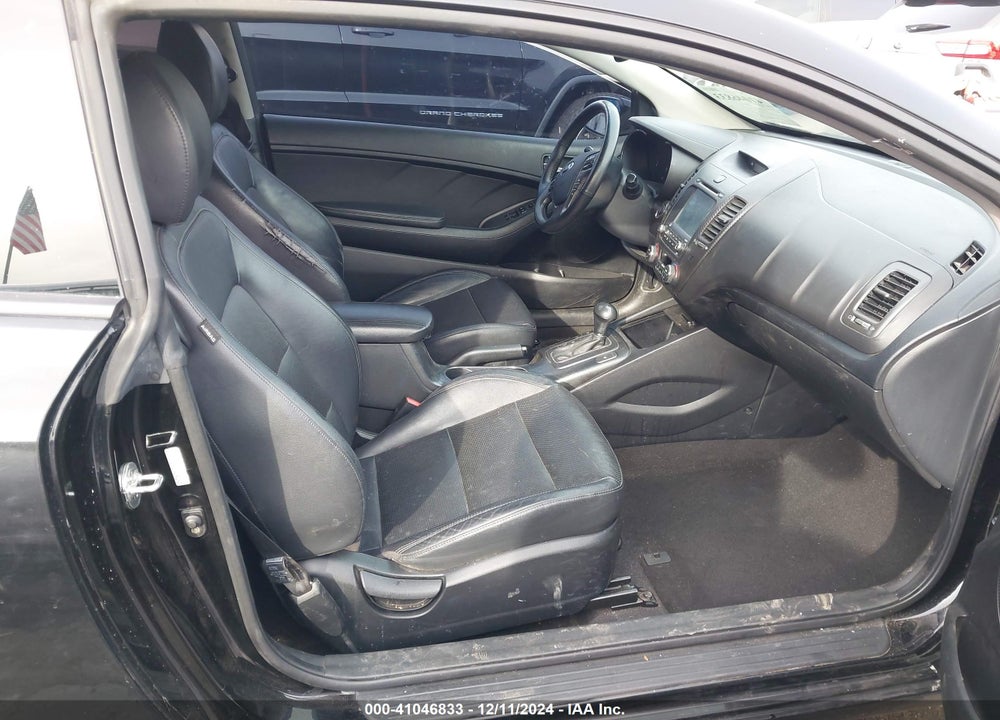 2016 KIA FORTE KOUP EX VIN: KNAFX6A86G5620732