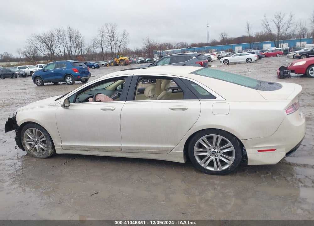 2015 LINCOLN MKZ VIN: 3LN6L2J96FR618325