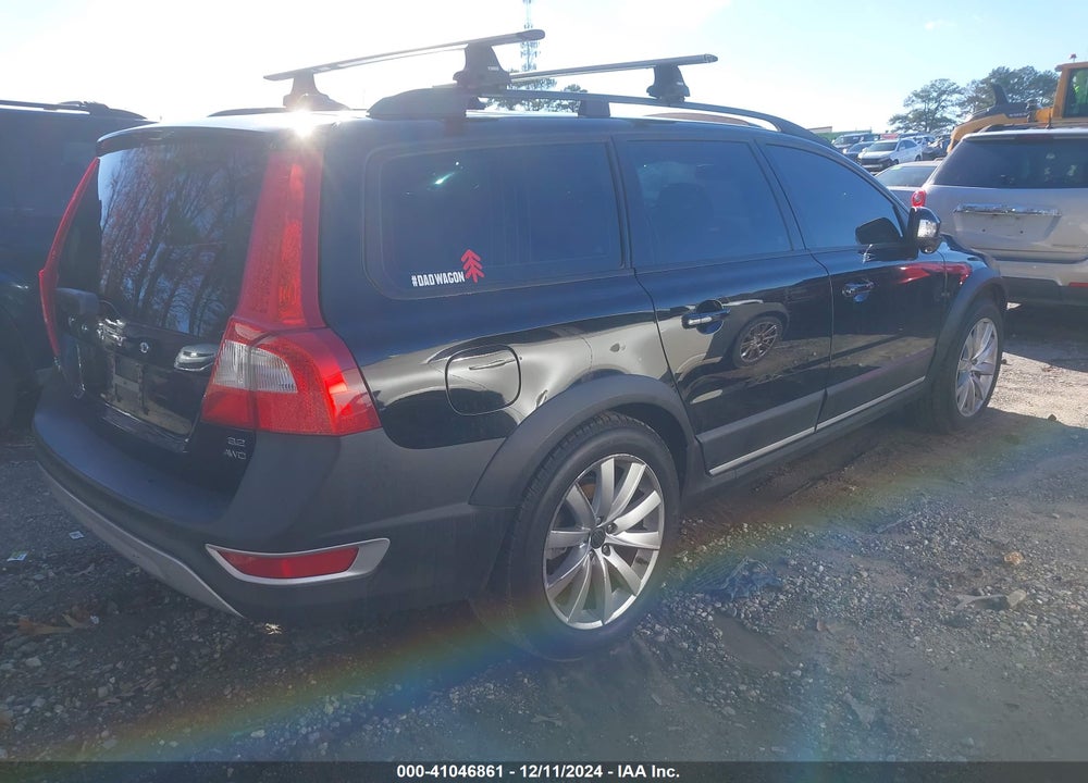 2008 VOLVO XC70 VIN: YV4BZ982X81008120