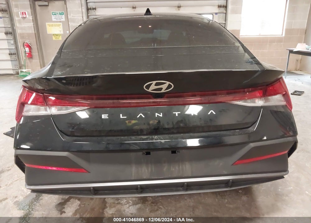 2024 HYUNDAI ELANTRA SEL VIN: KMHLM4DGXRU819986
