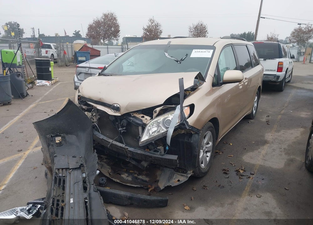 2011 TOYOTA SIENNA LE V6 VIN: 5TDKK3DC9BS152223