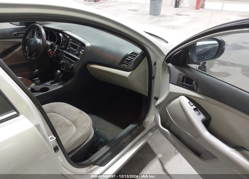 2011 KIA OPTIMA LX VIN: KNAGM4A7XB5118436