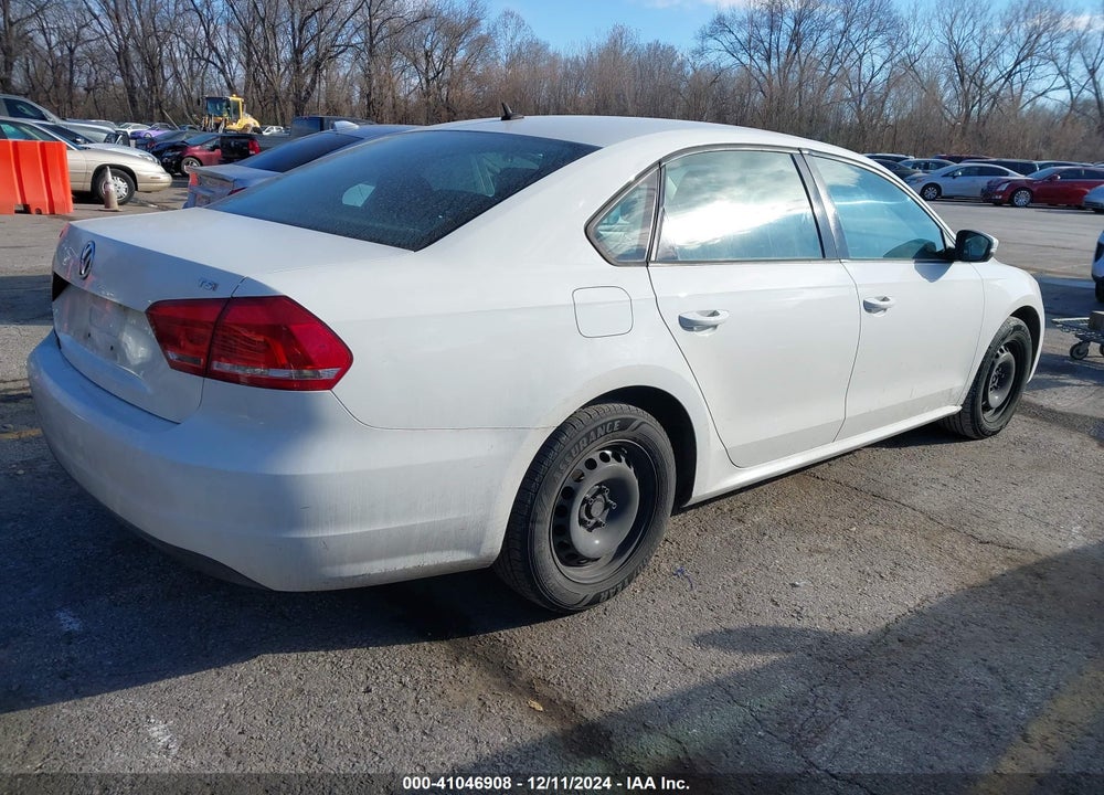 2014 VOLKSWAGEN PASSAT 1.8T S VIN: 1VWAS7A32EC108865