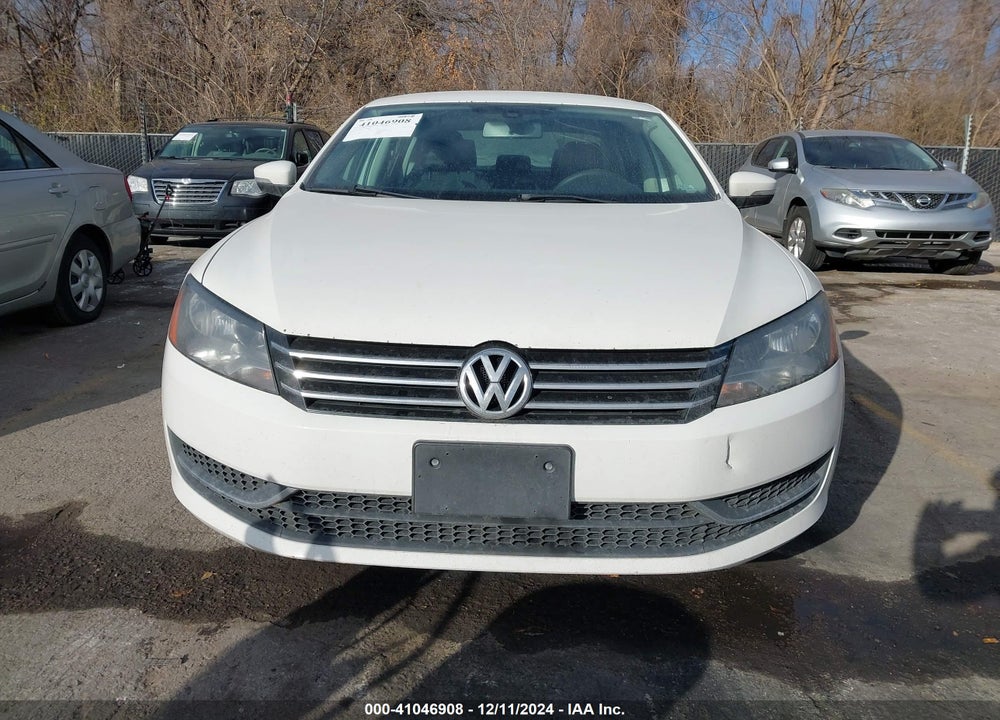 2014 VOLKSWAGEN PASSAT 1.8T S VIN: 1VWAS7A32EC108865