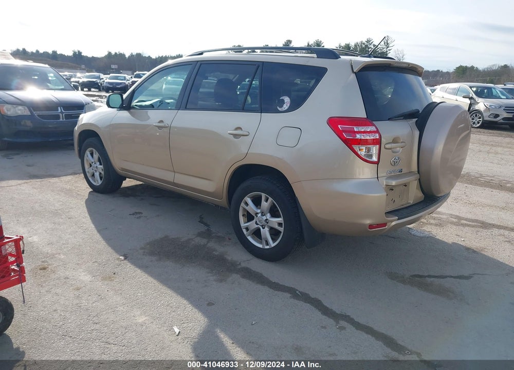 2011 TOYOTA RAV4 VIN: 2T3BF4DV8BW086063