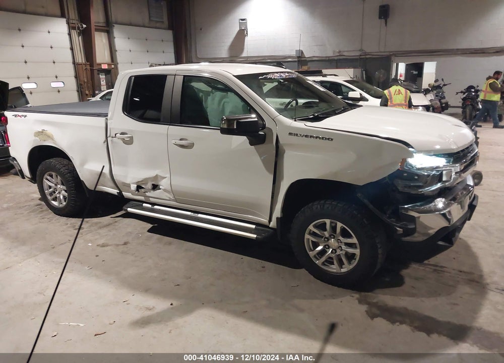 2021 CHEVROLET SILVERADO 1500 4WD STANDARD BED LT VIN: 1GCRYDED4MZ248207