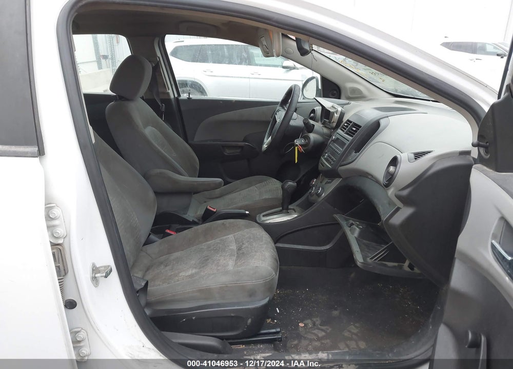 2013 CHEVROLET SONIC LS AUTO VIN: 1G1JA6SH2D4206564