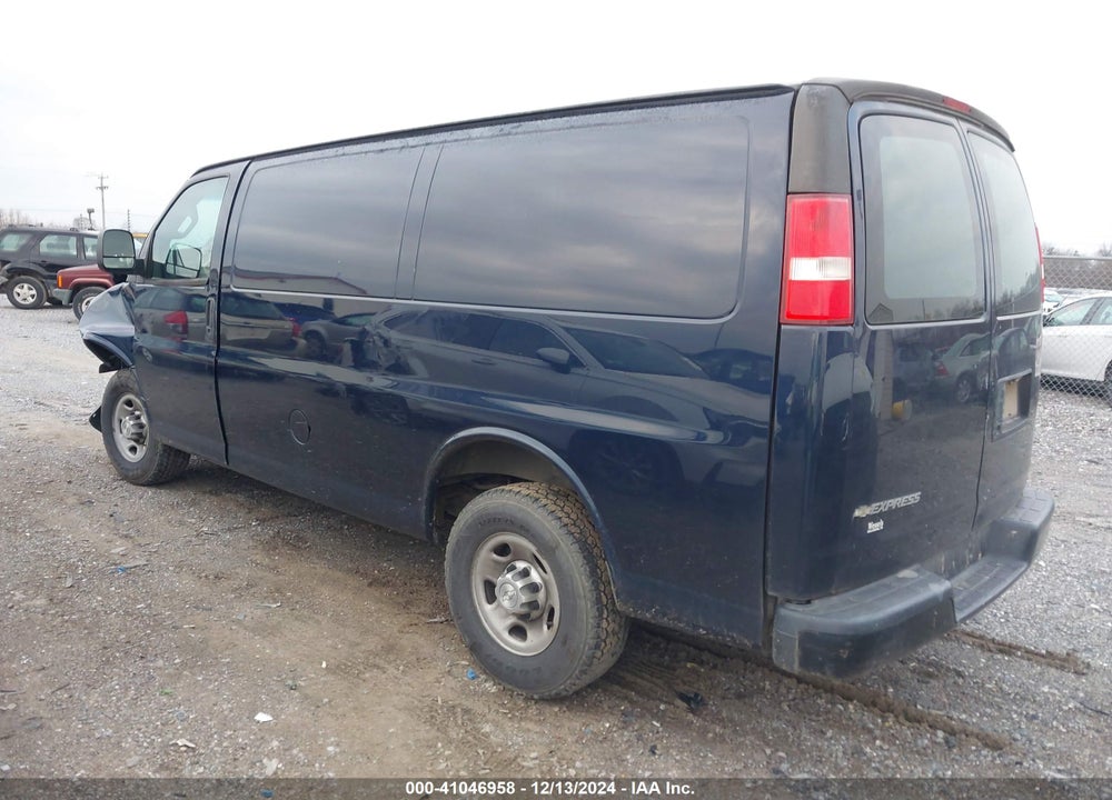 2017 CHEVROLET EXPRESS 2500 WORK VAN VIN: 1GCWGAFF4H1335632