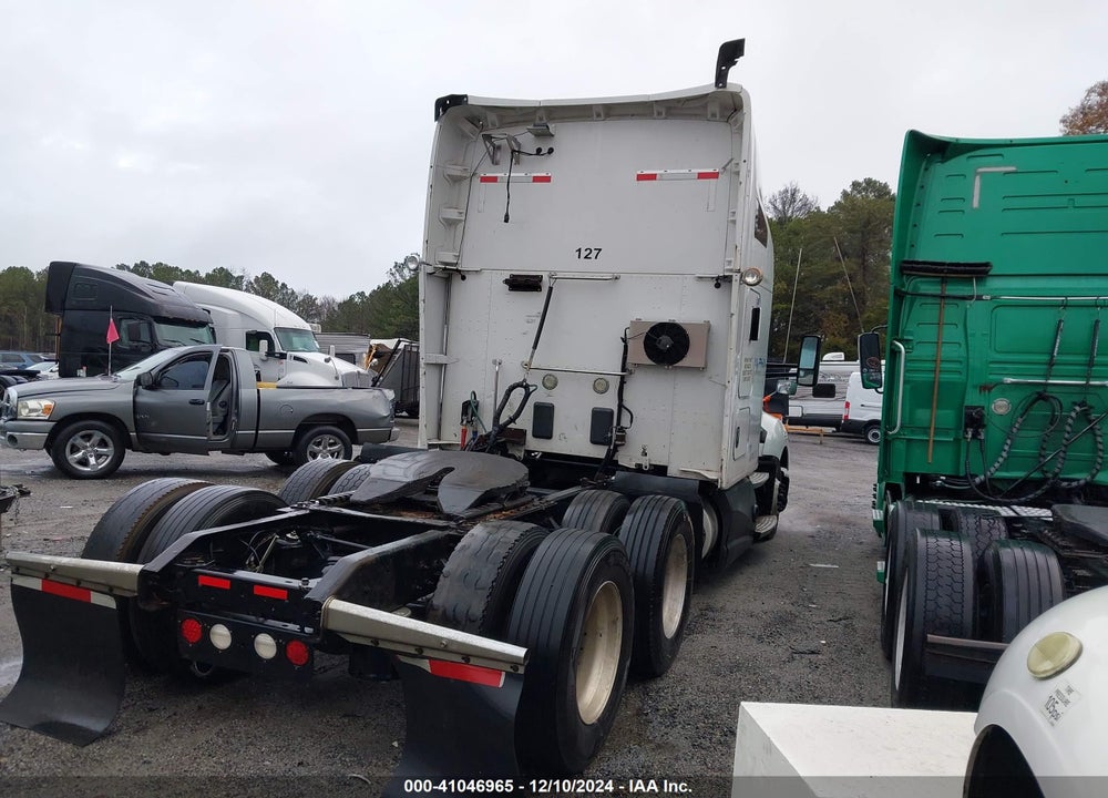 2016 KENWORTH T680 T680 VIN: 1XKYD49X8GJ114657