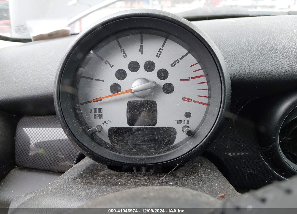 2012 MINI COOPER S VIN: WMWSV3C5XCTY28317