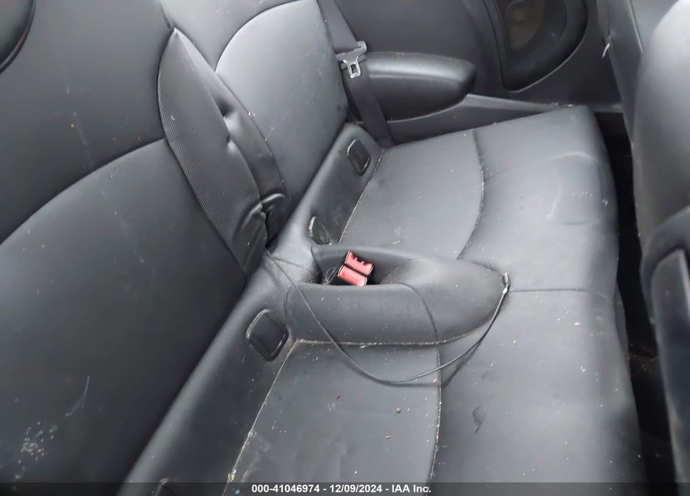 2012 MINI COOPER S VIN: WMWSV3C5XCTY28317