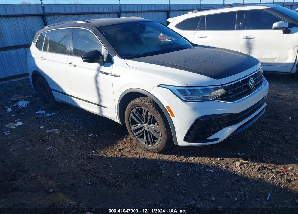 2022 VOLKSWAGEN TIGUAN 2.0T SE R-LINE BLACK VIN: 3VVCB7AX0NM035445