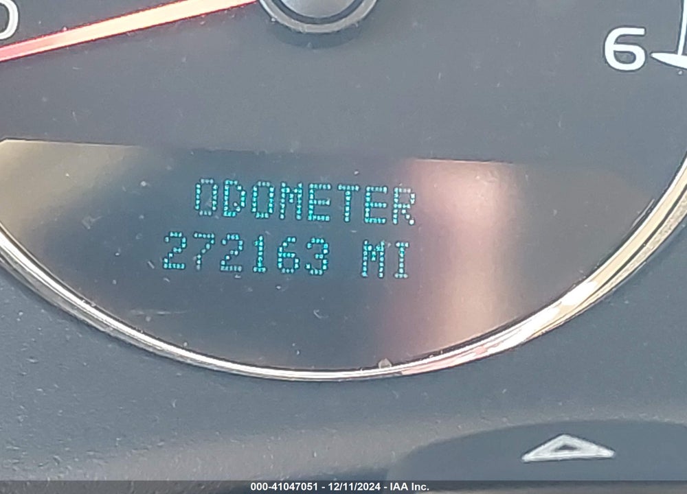 2012 CHEVROLET SUBURBAN 1500 LTZ VIN: 1GNSCKE05CR138824