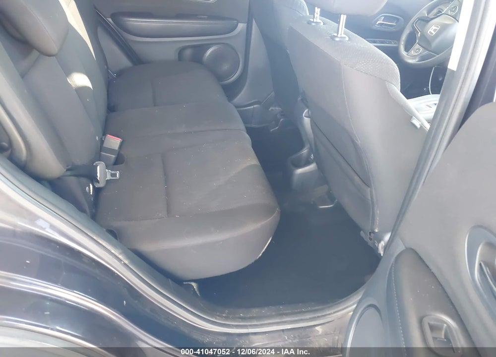 2016 HONDA HR-V LX VIN: 3CZRU5H32GM727133