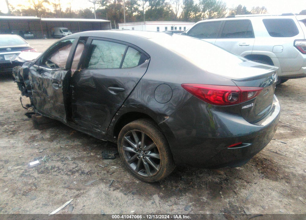 2018 MAZDA 3 TOURING VIN: 3MZBN1V31JM265489