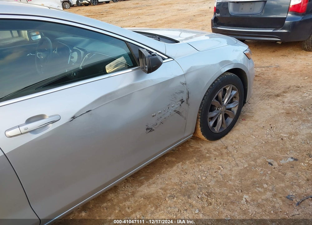 2019 CHEVROLET MALIBU LT VIN: 1G1ZD5ST5KF135564