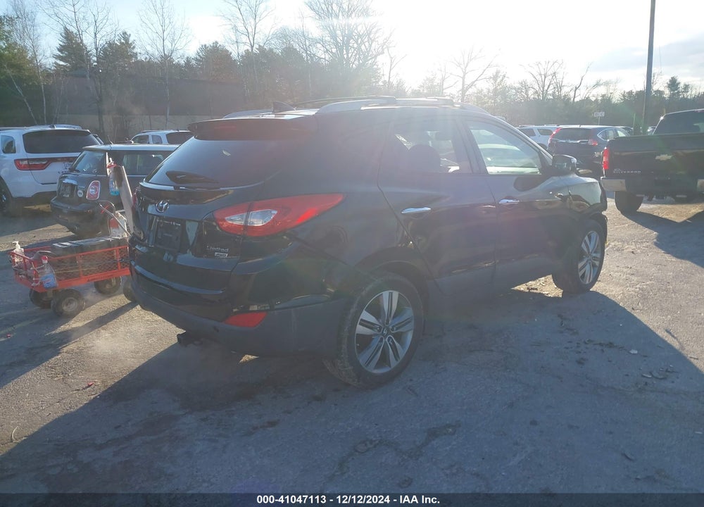 2015 HYUNDAI TUCSON LIMITED VIN: KM8JUCAG3FU116604