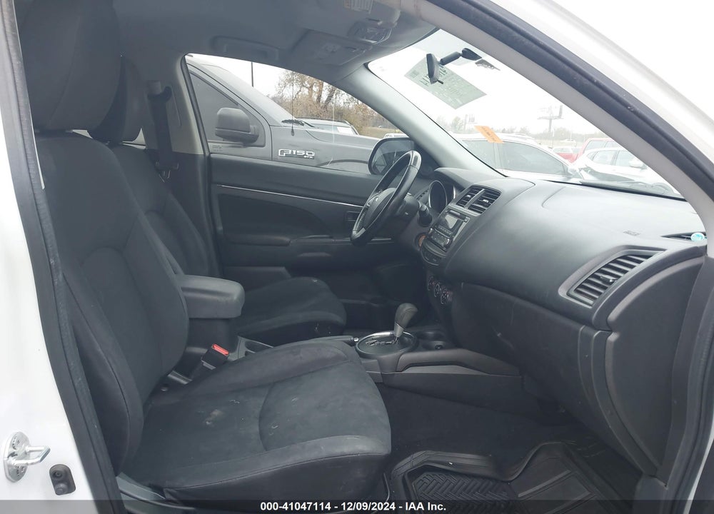 2015 MITSUBISHI OUTLANDER SPORT ES VIN: 4A4AR3AU5FE036185