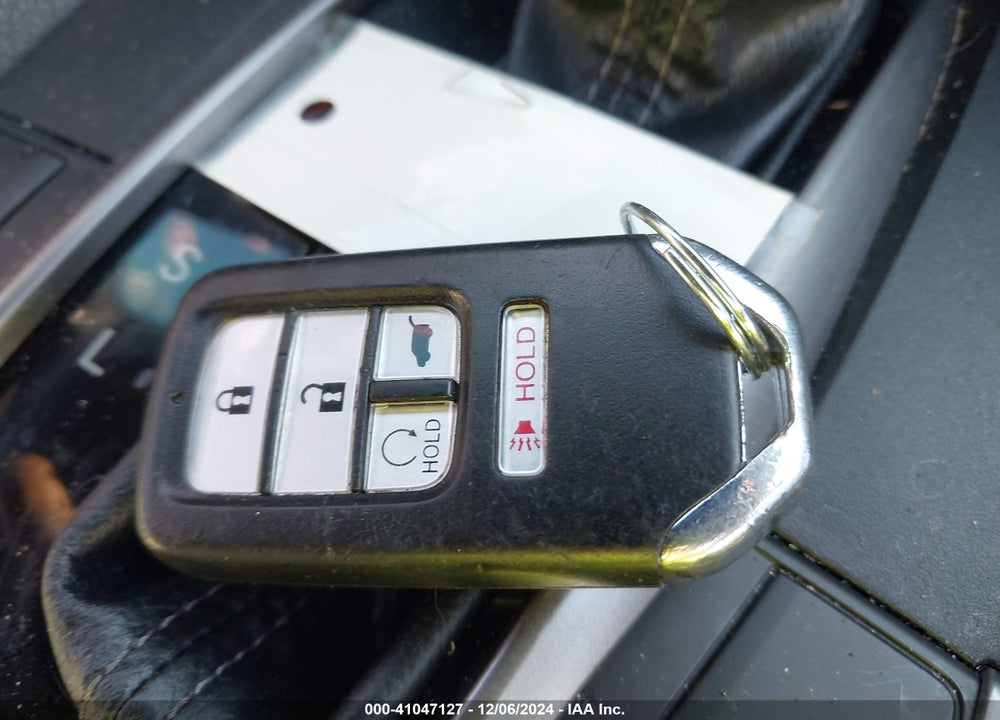 2019 HONDA CIVIC EX VIN: SHHFK7H62KU203660